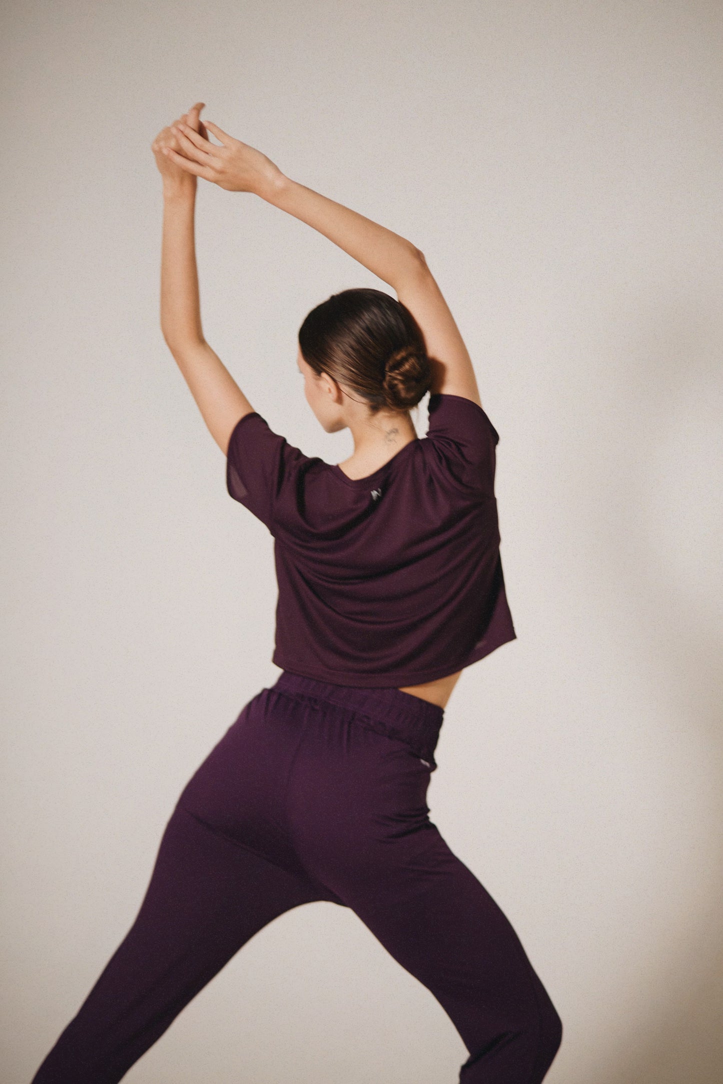 T-SHIRT CROPPED BORGONHA